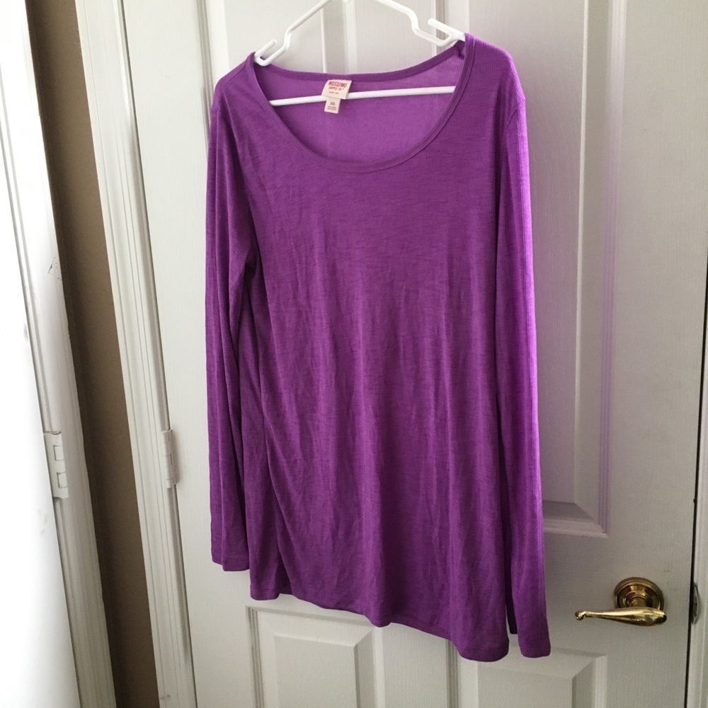 FINAL MARKDOWN LADIES mossimo tee xxl